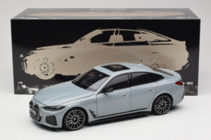 BMW i4 G26 Grey Metallic Minichamps 1:18 110023010 Metal - imagen 8 de 8
