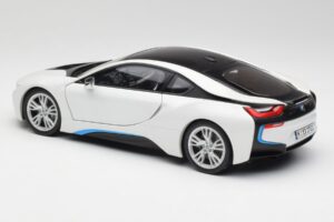 BMW i8 Crystal Blanco Paragon 1:18 80432336841 Metal - imagen 7 de 8