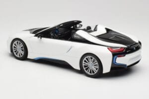 BMW i8 Roadster I15 Blanco Metalizado Minichamps 1:18 155027031 Metal - imagen 5 de 6