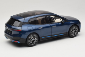 BMW iX Blue Metallic Minichamps 1:18 110023100 Metal - imagen 3 de 8