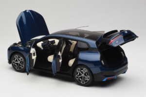 BMW iX Blue Metallic Minichamps 1:18 110023100 Metal - imagen 5 de 8