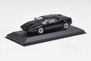 BMW M1 Negro Minichamps 1:43 940025021 Metal - imagen 2 de 4