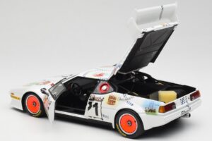 BMW M1 #83 Danner Bayern C. Danner / L. Oberndorfer 24 Hours of Le Mans 1981 Minichamps 1:18 80430306592 Metal - imagen 5 de 8