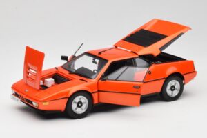 BMW M1 Naranja Minichamps 1:18 80432411549 Metal - imagen 2 de 8