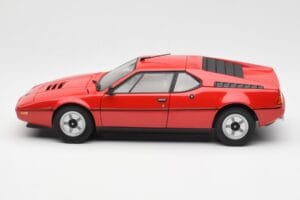 BMW M1 Rojo Norev 1:18 183220 Metal - imagen 4 de 8