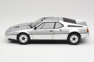 BMW M1 Plata Metalizado Norev 1:18 183226 Metal - imagen 4 de 8
