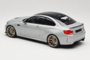 BMW M2 CS F87 Plata con llantas doradas Minichamps 1:18 155021028 Metal - imagen 5 de 6