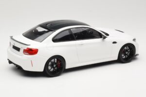 BMW M2 CS F87 Blanco con llantas negras Minichamps 1:18 155021025 Metal - imagen 2 de 6