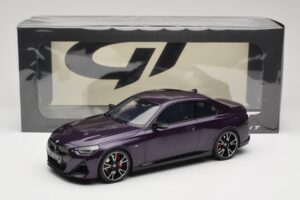 BMW M240i G42 Thundernight Metallic GT Spirit 1:18 GT504 Resina - imagen 6 de 6