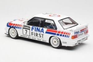 BMW M3 E30 #7 Fina J. Cecotto DTM 1992 AUTOart 1:18 89246 Metal - imagen 6 de 7