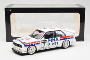 BMW M3 E30 #7 Fina J. Cecotto DTM 1992 AUTOart 1:18 89246 Metal - imagen 7 de 7