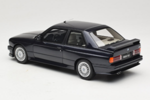 BMW M3 E30 Europameister Macau Blue Otto 1:18 OT1216 Metal - imagen 5 de 6