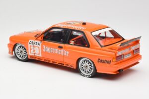 BMW M3 E30 #20 Jagermeister W. Gardner DTM 1992 Minichamps 1:18 180922020-O Metal - imagen 7 de 8