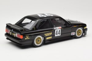 BMW M3 E30 JPS Team BMW #44 J. Richards / T. Longhurst Class Winners Bathurst 1000 1987 Minichamps 1:18 155872044 Metal - imagen 2 de 6