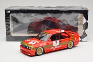 BMW M3 E30 #7 D. Quester 2nd Place Guia Race Macau 1987 Minichamps 1:18 155872007 Metal - imagen 6 de 6