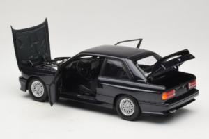 BMW M3 E30 Sport Evolution Blue Metallic Minichamps 1:18 180020308 Metal - imagen 5 de 8