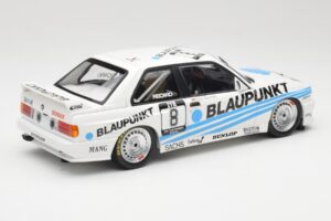 BMW M3 E30 Team Schnitzer #8 O. Manthey DTM 1988 Minichamps 1:18 155882008 Metal - imagen 2 de 6