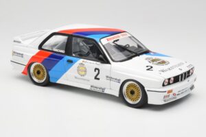 BMW M3 E30 #2 Warsteiner E. van de Poele DTM Champion 1987 Minichamps 1:18 80430396026-O Metal - imagen 6 de 8