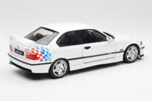 BMW M3 E36 Lightweight Blanco Solido 1:18 S1803903 Metal - imagen 3 de 8