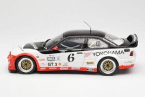 BMW M3 E36 GTR #0 B. Auberlen / M. Simo / P. Cunningham Daytona 24 Hours 1998 UT Models 1:18 39816 Metal - imagen 4 de 8
