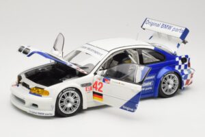 BMW M3 E46 GTR #42 J. Muller / J.J. Lehto ALMS 2001 Minichamps 1:18 80430139183 Metal - imagen 2 de 8