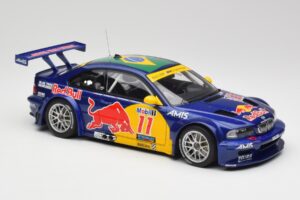 BMW M3 E46 GTR #11 Red Bull Interlagos 2005 AUTOart 1:18 80645 Metal - imagen 4 de 6