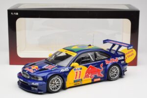 BMW M3 E46 GTR #11 Red Bull Interlagos 2005 AUTOart 1:18 80645 Metal - imagen 6 de 6