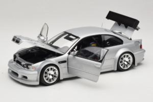 BMW M3 E46 GTR Street Plata Minichamps 1:18 100012100 Metal - imagen 2 de 8