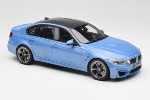 BMW M3 F80 Yas Marina Azul GT Spirit 1:18 GT055 Resina - imagen 4 de 6