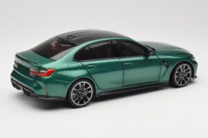 BMW M3 G80 Isle of Man Green Minichamps 1:18 113020203 Metal - imagen 3 de 8