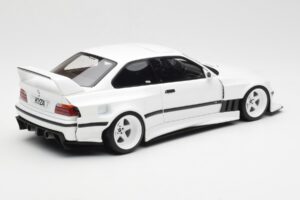 BMW M3 GTR E36 Khyzyl Saleem Alpine Blanco Otto 1:18 OT1051 Resina - imagen 2 de 6