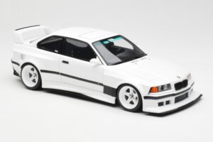 BMW M3 GTR E36 Khyzyl Saleem Alpine Blanco Otto 1:18 OT1051 Resina - imagen 4 de 6