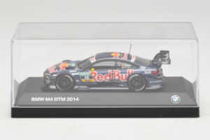 BMW M4 #18 Red Bull A. da Costa BMW Team RBM DTM 2014 Minichamps 1:43 80422364863 Metal - imagen 4 de 5