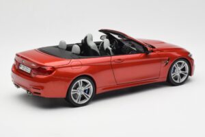 BMW M4 F83 Descapotable Sakhir Naranja Paragon 1:18 PA-97111 Metal - imagen 3 de 8