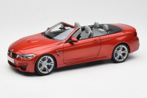 BMW M4 F83 Descapotable Sakhir Naranja Paragon 1:18 PA-97111 Metal