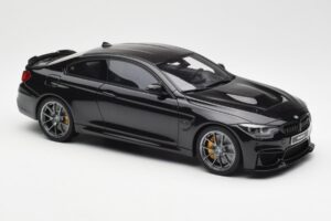 BMW M4 F82 CS Negro GT Spirit 1:18 GT845 Resina - imagen 4 de 6