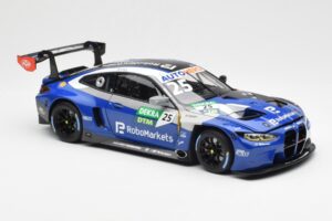 BMW M4 G82 GT3 Schubert Motorsport #25 P. Eng DTM 2022 Minichamps 1:18 113222025 Metal - imagen 6 de 8