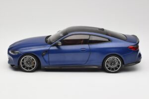 BMW M4 G82 Azul Metallic Minichamps 1:18 113020123 Metal - imagen 4 de 8