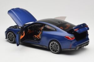 BMW M4 G82 Azul Metallic Minichamps 1:18 113020123 Metal - imagen 5 de 8