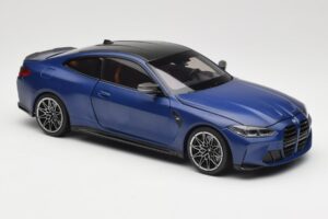 BMW M4 G82 Azul Metallic Minichamps 1:18 113020123 Metal - imagen 6 de 8