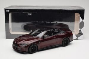 BMW M4 G83 Cabrio Rojo Metalizado Minichamps 1:18 155021032 Metal - imagen 6 de 6