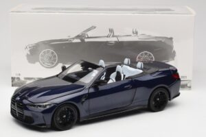 BMW M4 G82 Descapotable Azul Metallic Minichamps 1:18 110021031 Metal - imagen 8 de 8