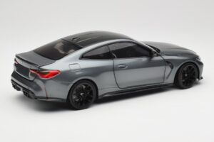 BMW M4 G82 Gris Metallic Minichamps 1:18 113020124 Metal - imagen 3 de 8
