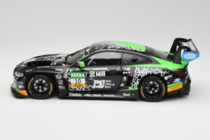 BMW M4 GT3 G82 #10 S. Green / M. Krutten Schubert Motorsport ADAC GT Masters Red Bull Ring Winner 2022 Minichamps 1:18 113222 - imagen 4 de 8