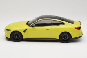 BMW M4 G82 Amarillo Minichamps 1:18 155020120 Metal - imagen 3 de 6