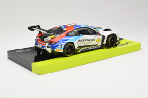 BMW M4 GT3 #46 V. Rossi / M. Martin / R. Marciello Team WRT 24 Hours of Spa 2024 Minichamps 1:18 113242546 Metal - imagen 4 de 8