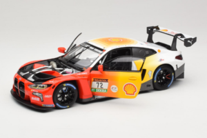 BMW M4 GT3 #72 D. Harper / M. Hesse / C. Weerts BMW M Team RMG 24 Hours of Nurburgring 2024 Minichamps 1:18 113242072 Metal - imagen 2 de 8