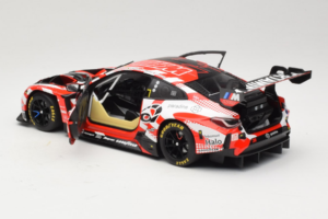 BMW M4 GT3 LMGT3 #31 D. Leung / S. Gelael / A. Farfus Team WRT 2nd Place 24 Hours of Le Mans 2024 Minichamps 1:18 113242431 M - imagen 5 de 8