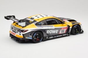 BMW M4 GT3 #98 M. Wittmann / S. van der Linde Rowe Racing ADAC 24h Nurburgring 2023 Minichamps 1:18 113232098 Metal - imagen 3 de 8