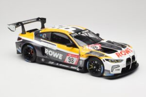 BMW M4 GT3 #98 M. Wittmann / S. van der Linde Rowe Racing ADAC 24h Nurburgring 2023 Minichamps 1:18 113232098 Metal - imagen 6 de 8